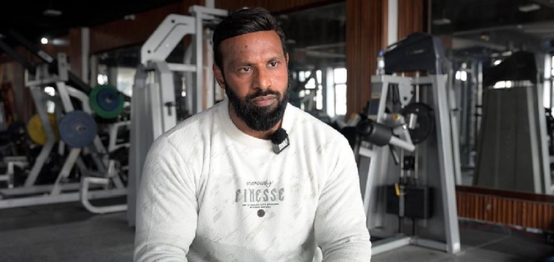 रातारात ‘भारतको नायक’ बनेका व्यापारी मोहम्मद दीपक, जस्को कारण यतिबेला भारतको राजनीति गर्माइरहेको छ